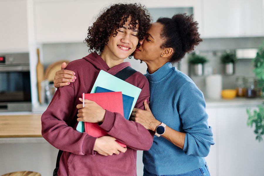 Are We Raising "Broken" Kids? A Mental Health Perspective on Modern Parenting 1 Are We Raising "Broken" Kids? A Mental Health Perspective on Modern Parenting